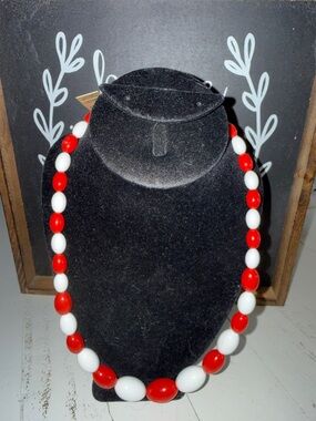 Red and White Bead Necklace - Classic Women’s Jewelry
